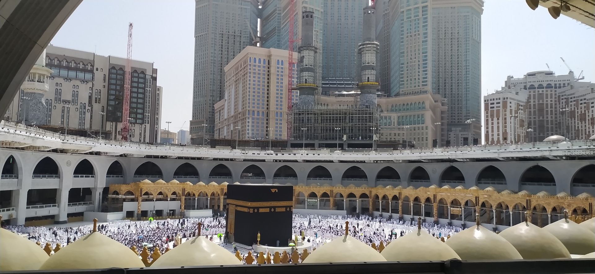 Why to Book All-Inclusive December Umrah Packages
