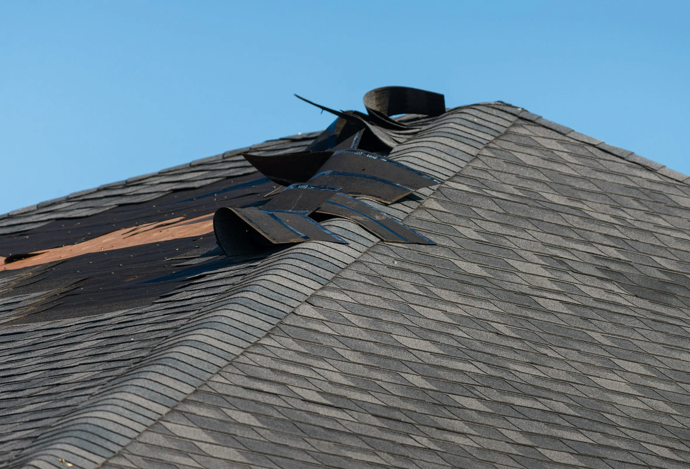 Woodland Hills roofing contractor