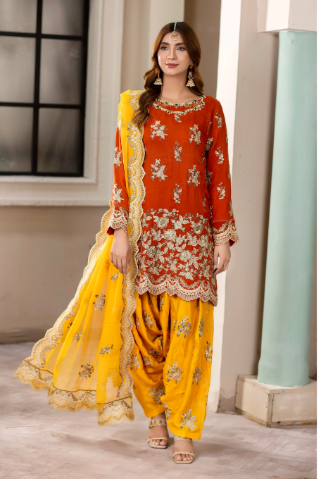 Outfits for Mehndi